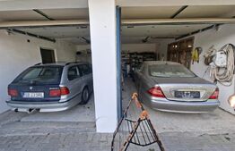 Casa de vanzare, 350 mp, zona Danes 