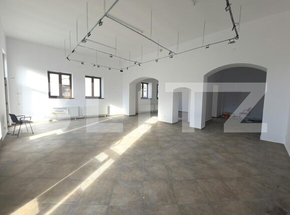 Spațiu comercial de închiriat Central - 206301SIC | BLITZ Târgu Mureș | Poza1