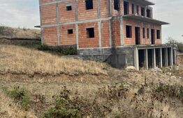 Casă de vânzare în Sâncraiu de Mureș – 6 apartamente, ideală pentru investiție