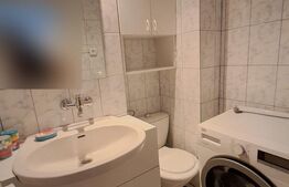 Apartament cu 3 camere pe Str. Transilvaniei, 70 mp utili, 2 băi, balcon închis