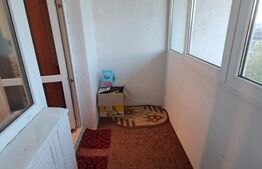 Apartament cu 3 camere pe Str. Transilvaniei, 70 mp utili, 2 băi, balcon închis