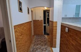 Apartament cu 3 camere pe Str. Transilvaniei, 70 mp utili, 2 băi, balcon închis