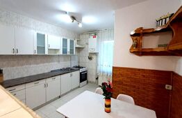 Apartament cu 3 camere pe Str. Transilvaniei, 70 mp utili, 2 băi, balcon închis