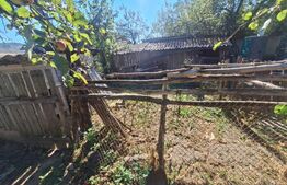 Casă cu teren de 1099 mp în Văleni, județul Mureș