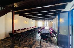 Casa de inchiriat, 5 camere, 130 mp, 450 mp teren, zona Madaras