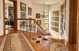 Proprietate de vanzare, 315 mp, 17 ari teren, zona Sangeorgiu de Mures