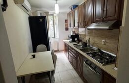 Apartament 3 camere, 70 mp, zona Luduș