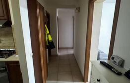 Apartament 3 camere, 70 mp, zona Luduș