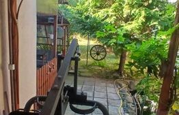 Apartament spațios cu trei camere la parter în zonă centrală!