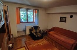 Apartament spațios cu trei camere la parter în zonă centrală!