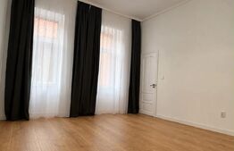 Apartament de vanzare, 64.28 mp, zona Piața Trandafirilor