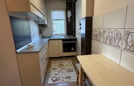 Apartament cu 3 camere, 52 mp, zona Dambu