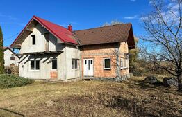 De vanzare teren de 3.500 mp cu constructie, in Stejeris