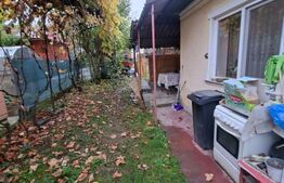 Casă bătrânească de vânzare în zona 8 Martie, Luduș