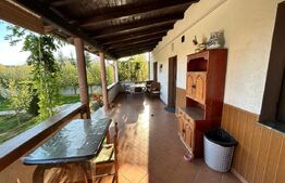 Casa de vanzare, 337 mp, zona Cucerdea