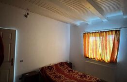 Casa de vanzare, 396 mp, zona Chetani 