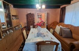 Casă cu 4 camere, 120 mp, teren 2.000 mp, zona Fărăgău