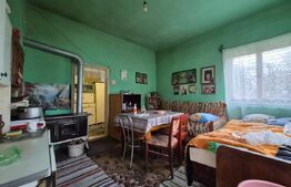 Casa de vanzare, 72.60 mp, zona Ungheni