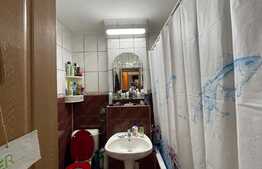 Apartament cu 2 camere, decomandat, aproape de UMF