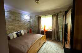 Casa individuală de vânzare,  4 camere suprafața 200 mp