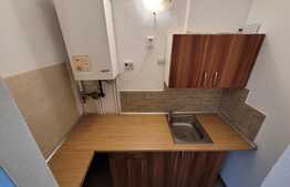 Garsoniera in apropiere de UMF, suprafata utila de 20 mp