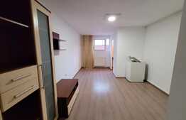 Garsoniera in apropiere de UMF, suprafata utila de 20 mp