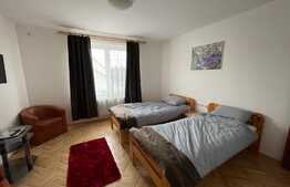 Investiție! Pensiune cu 5 camere, 140 mp,  zona Unirii