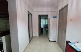 Apartament de 4 camere, 83 mp, decomandat, zona 7 Noiembrie