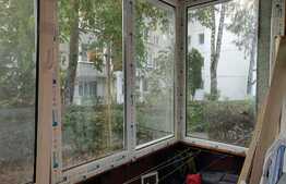 Apartament de 3 camere, decomandat, 49 mp, cartier Dâmbu