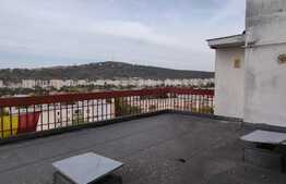 Daca nu doresti sa te deranjeze vecinii de sus, avem un apartament tip penthhouse de 3 camere in cartierul Tudor Vladimirescu, zona E-On perfect pentru tine