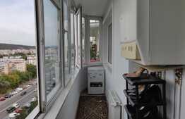 Daca nu doresti sa te deranjeze vecinii de sus, avem un apartament tip penthhouse de 3 camere in cartierul Tudor Vladimirescu, zona E-On perfect pentru tine