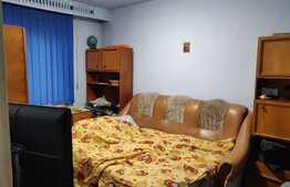 Apartament de 4 camere, 72 mp, decomandat, zona Libertatii!