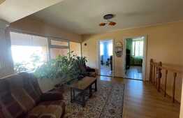 Casa cu 6 cameră, 205 mp în cartierul Dâmbu Piertros