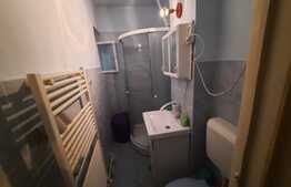 Investiție! Apartament cu 3 camere, decomandat, 60 mp, garaj inclus, zona Dâmbu