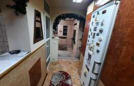 Apartament semidecomandat cu 2 camere, 40 mp, zona Dambu! 