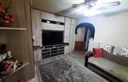 Apartament semidecomandat cu 2 camere, 40 mp, zona Dambu! 