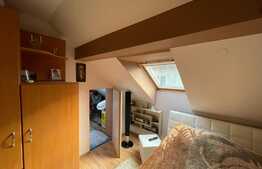 Casa de vânzare cu 5 camere, 180 mp în 7 Noiembrie