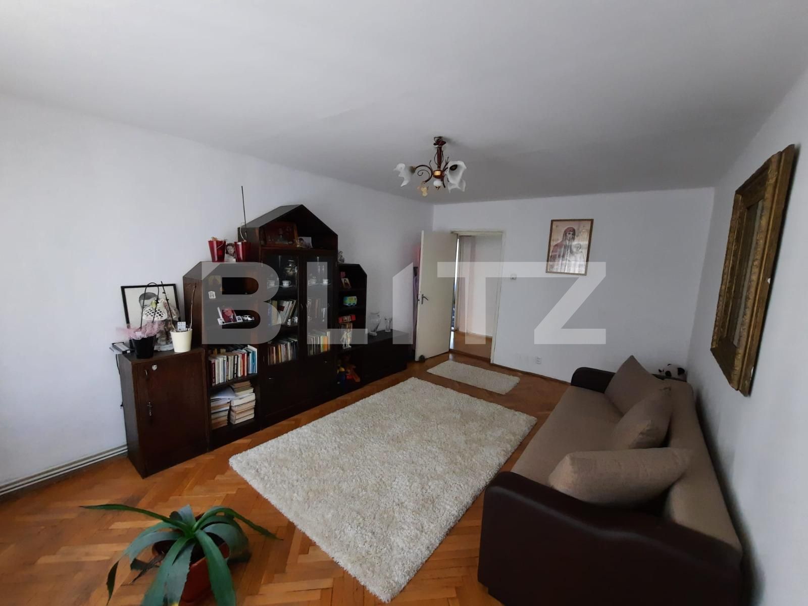 Apartament de vânzare 4 camere Ultracentral - 74180AV | BLITZ Târgu Mureș | Poza2