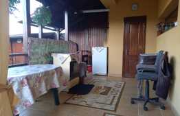 Casa de vanzare in cartierul Unirii