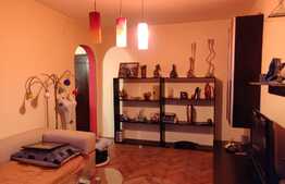 Apartament de 3 camere, decomandat, 68 mp, cartierul Dambul 