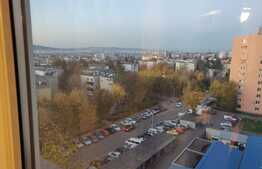 Apartament de 3 camere, decomandat, 68 mp, cartierul Dambul 