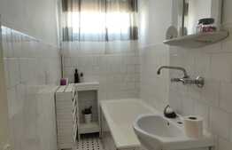 Apartament spatios de 3 camere, 98 mp, cartierul Rovinari