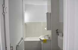 Renovat recent! Apartament de 2 camere, 52 mp, cartierul Dambu