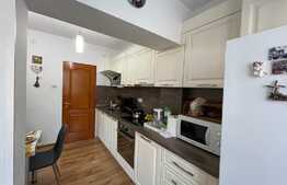 Casa cu 3 camere 92 mp, cu teren 500 mp în zona Unirii