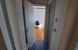 Investiție! Apartament cu 2 camere, semidecomandat, 40 mp, zona Dâmbu