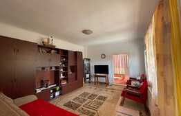 Casa de vânzare, 2 camere, teren 5,1 ari, în Ernei!