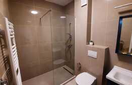 Prima inchiriere! Apartament cu 2 camere, zona Centrala, cartier nou!
