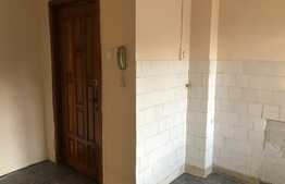 Investiție! Apartament cu 2 camere, semidecomandat, ideal pentru un cuplu, zonă semicentrală