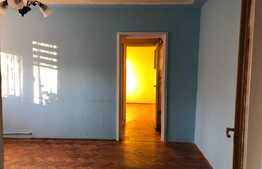 Investiție! Apartament cu 2 camere, semidecomandat, ideal pentru un cuplu, zonă semicentrală