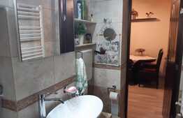 Apartament de 3 camere, 60 mp in cartierul Dambu